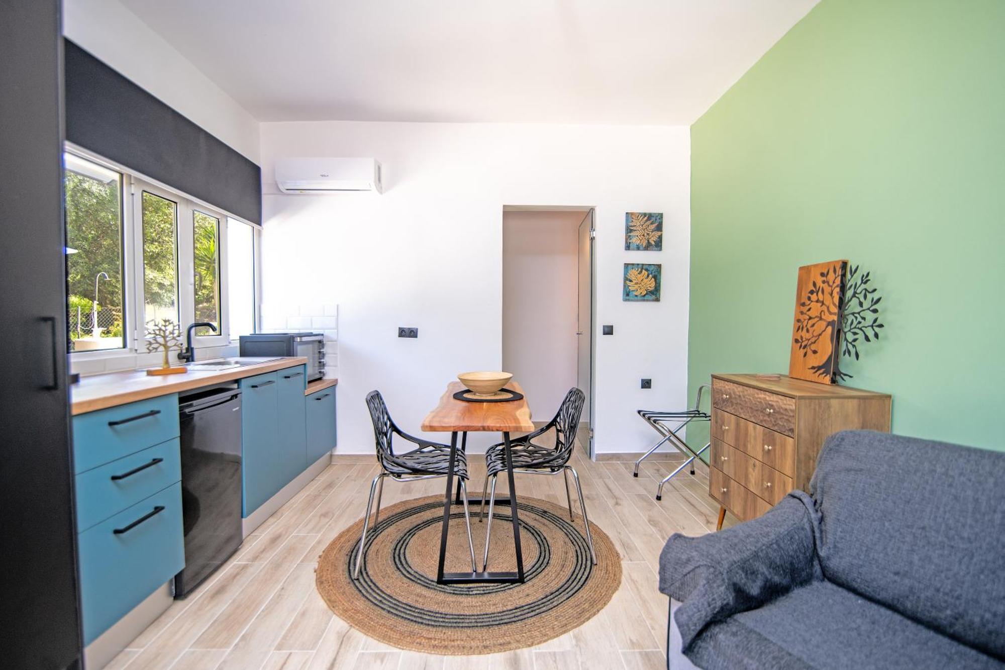 Armoniahousesuites Peritheia Экстерьер фото